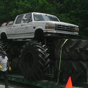 sold with the 84" tires an 74s