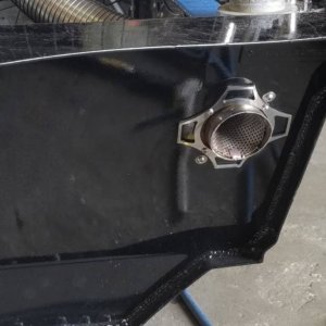 TOM W EXAUST DUMP
