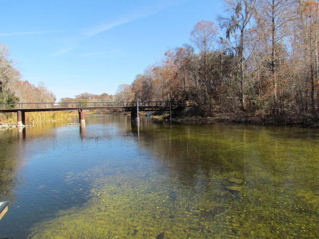 The outlet in between Lake Pan and the river